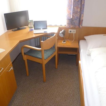 Hotel-Pension Seitz Wolframs-Eschenbach Bagian luar foto