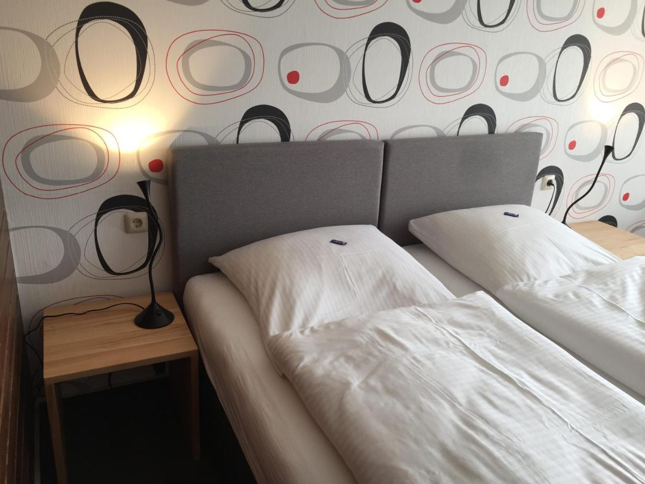 Hotel-Pension Seitz Wolframs-Eschenbach Bagian luar foto