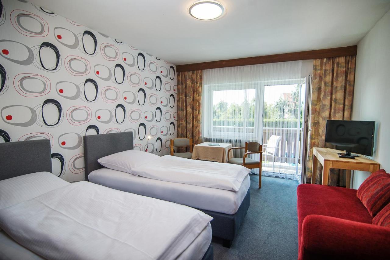 Hotel-Pension Seitz Wolframs-Eschenbach Bagian luar foto